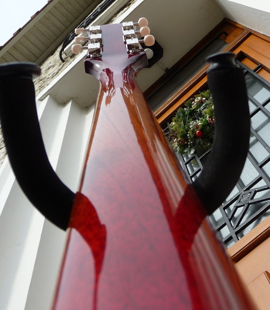 Test Guitare : modèle Coronet du luthier Roger Daguet
