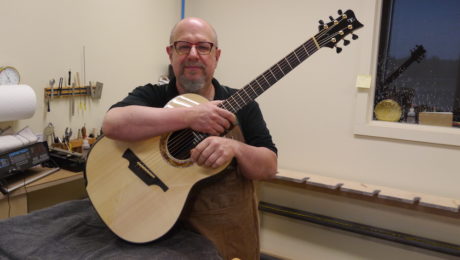 Luthier Michael Greenfield (Montréal, Québec)