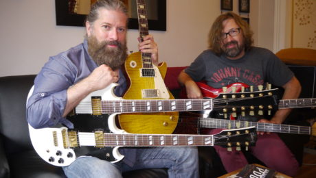 Paul Deslauriers (guitare & voix) et Greg Morency (basse) à Montréal