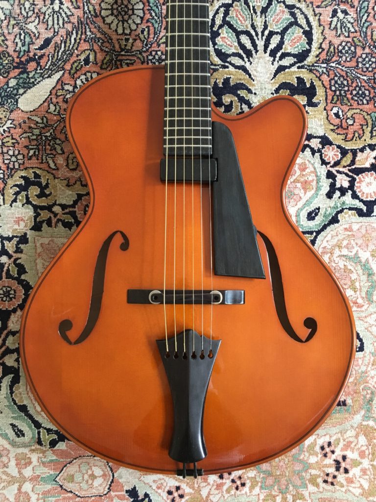 Test Guitare - Archtop Classic 16 - Luthier Gérard Defurne