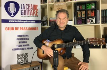 Test Guitare - Session Michel Ghuzel sur sa parlor Pierre Bertrand style 2