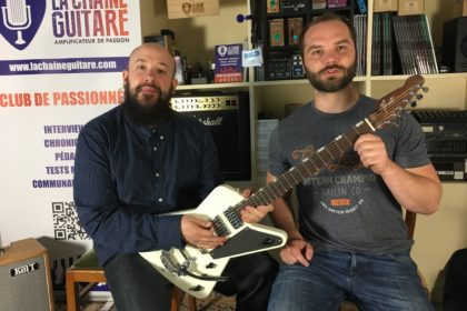 Livraison guitare Spitfire Girault par le luthier à Julien Bitoun