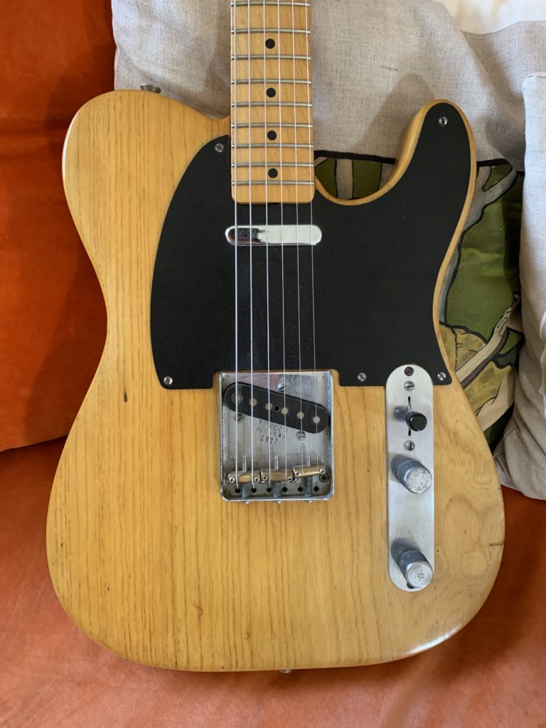 Fender Telecaster Blackguard 1951 "Player" - Chronique Guitare d'Exception Christian Séguret