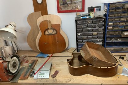 Interview luthier Martin Tremblay dans son atelier au coeur de Montréal