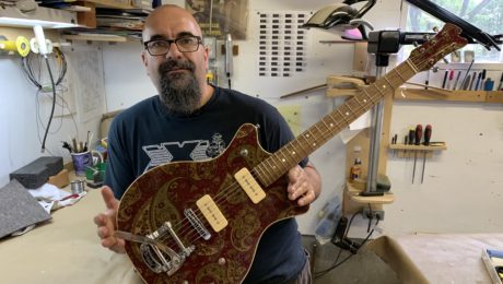 Interview luthier Marc Lupien de XXL Guitars dans son atelier du Québec