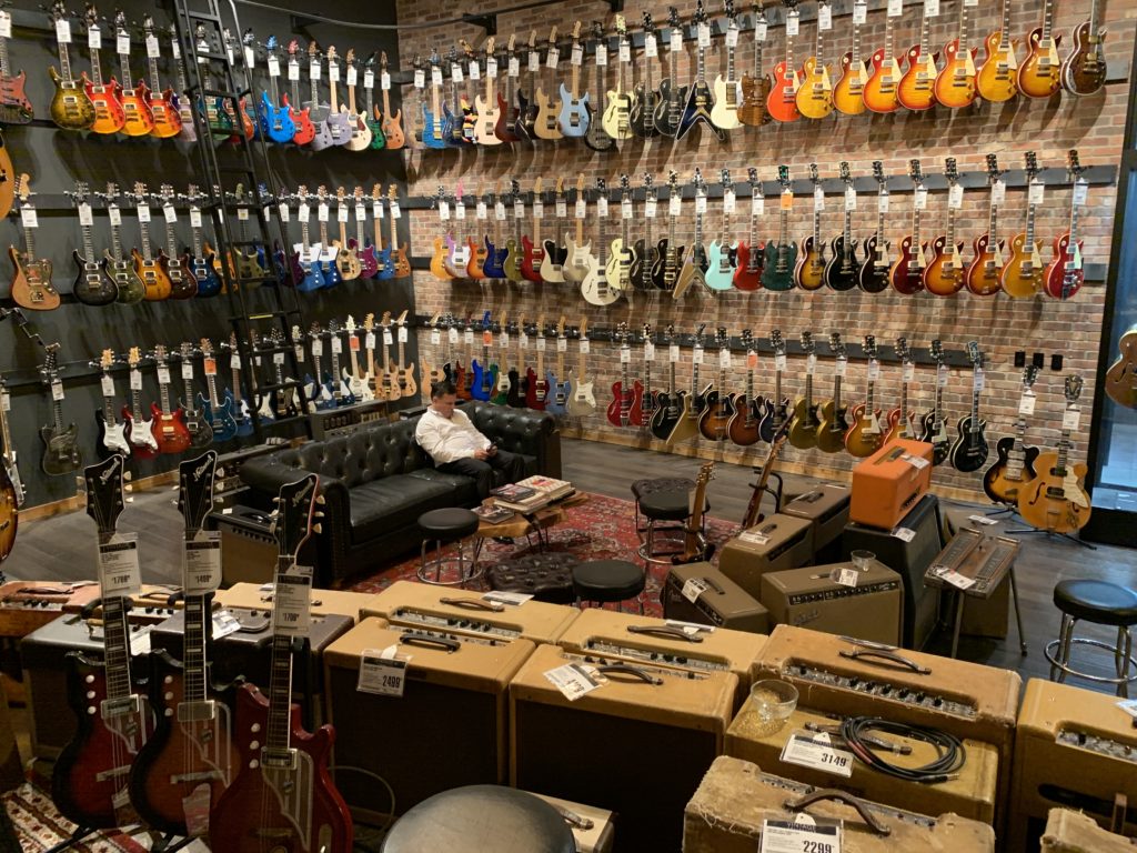 Visite magasins Guitar Center et Sam Ash à Hollywood - Vlog 22/01/20