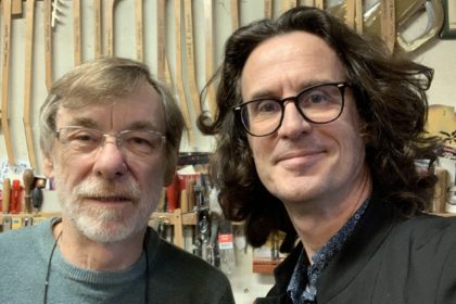 Mike Lewis, son histoire avec Eric Clapton, le coup de fil de George Harrison et d'autres histoires