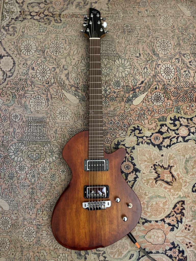 Guitare modèle Alpha du luthier Baptise Micoud