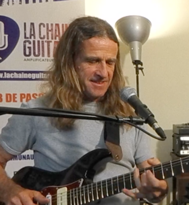 Jean-Marie Ecay, un été très occupé avec des concerts et le festival Guitaralde à Hendaye
