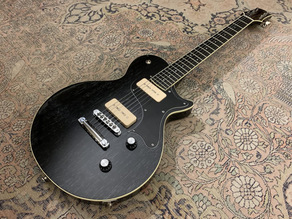 Guitare de luthier Green Apple de Loïc Muller, une pure beauté à deux P90