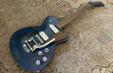 Guitare de Luthier : Dejardin modèle Krugger Hollow Body 15