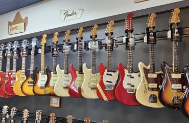 Music City Guitars Vintage 8 Music City Vintage Guitars, Nashville - Les Visites de JC
