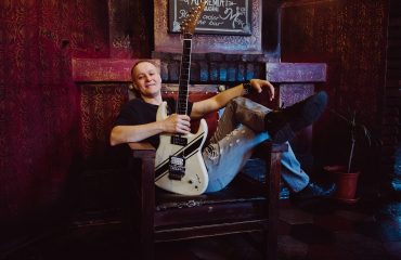 Robert Pieculewicz guitariste Interview Robert Pieculewicz, Guitariste Polonais